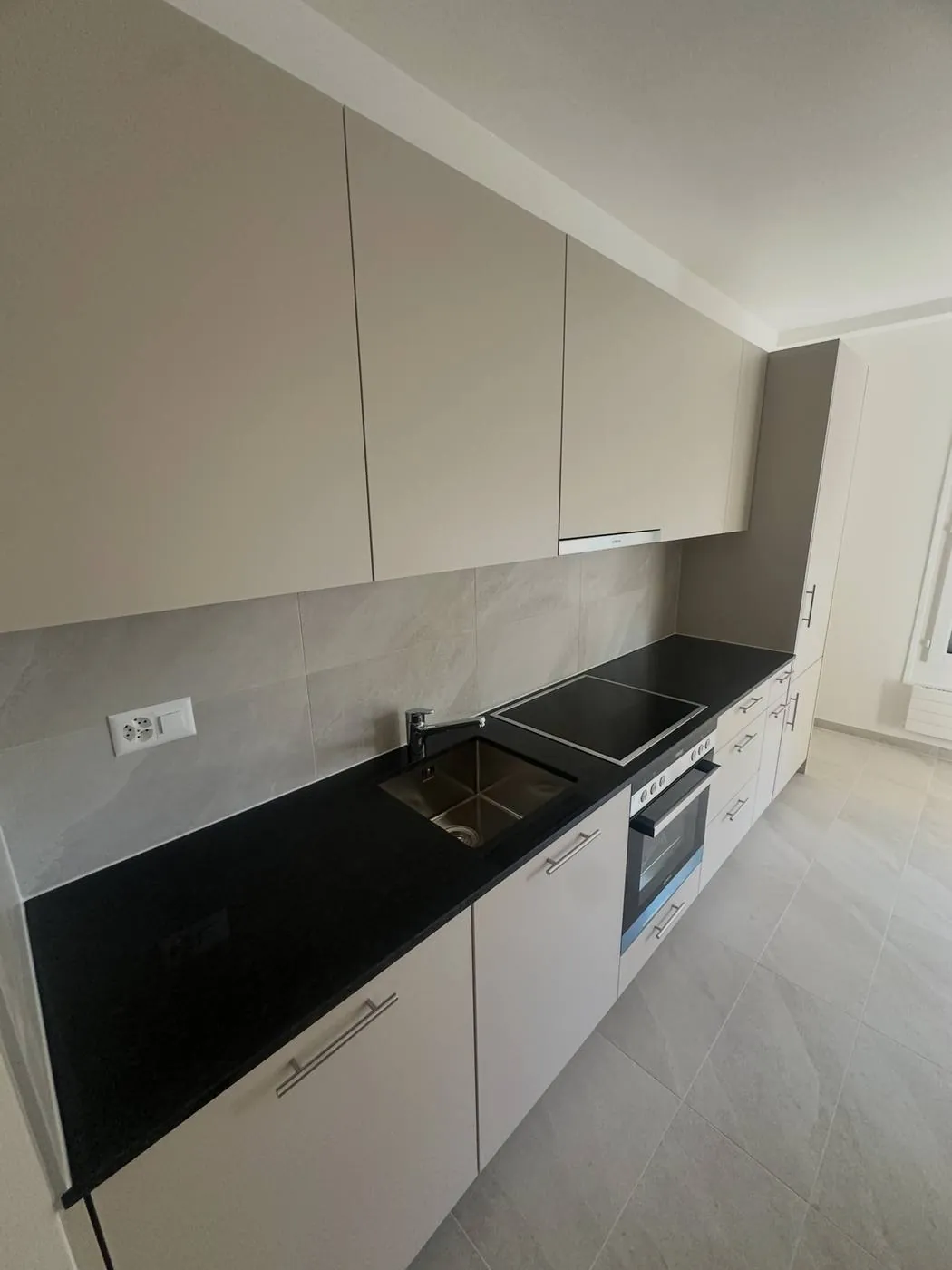 Bespoke kitchen with hob and built-in oven